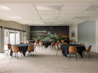 Peppers-Bluewater-Lake-Tekapo-New-Zealand-Meeting-Room-1
